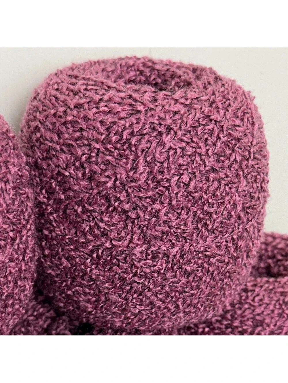 Reclaimed Vintage Acrylic Worsted Yarn 916 Yards 424g Mauve Charcoal 5 Cakes